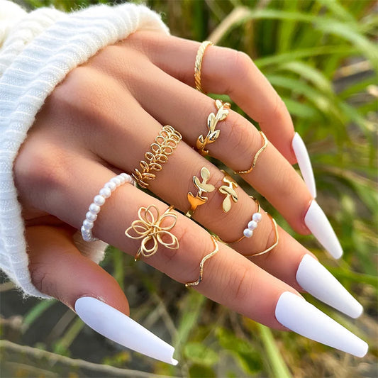 Vintage Wave Flower Rings Set