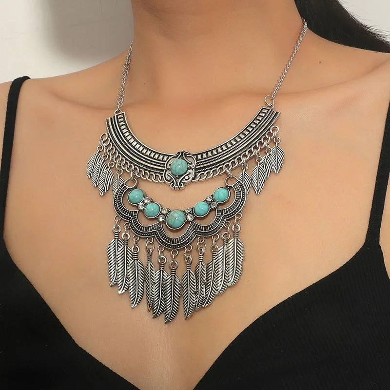 Vintage Maxi Choker Necklace"