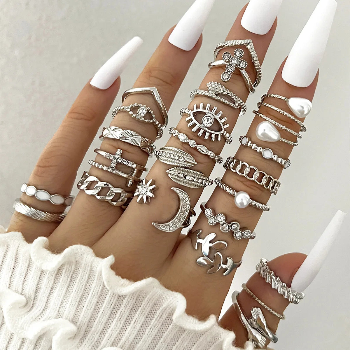 Vintage Knuckle Rings Set boho chic Lifestyle 