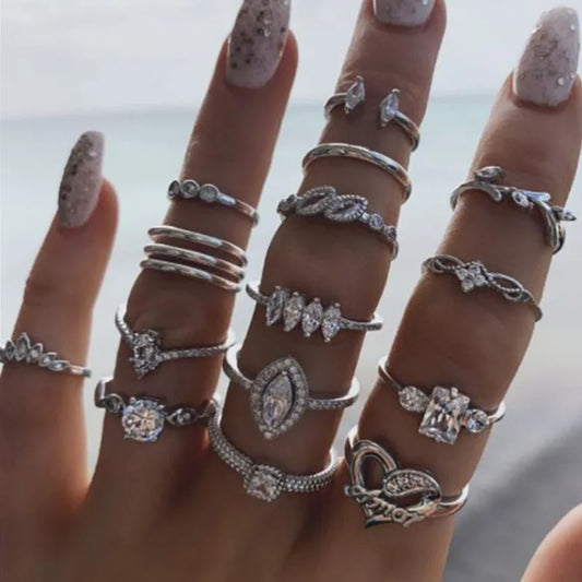 Vintage Boho Rhinestone Ring Set (15-Piece)
