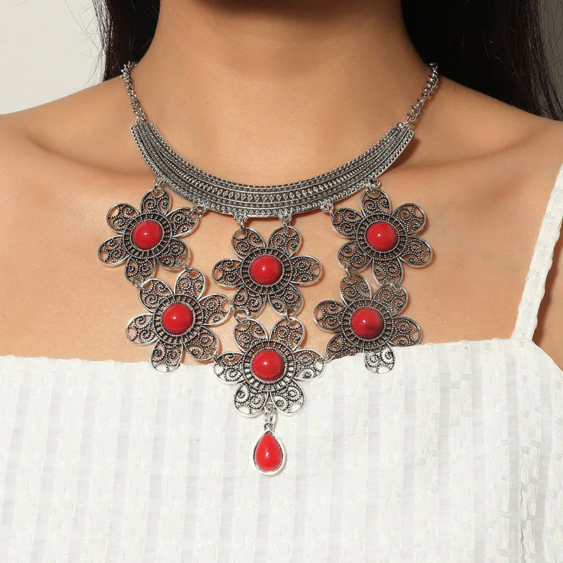 Vintage Maxi Choker Necklace"